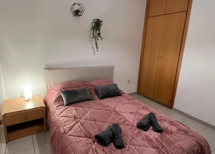 Makenzie 2 First Line * Ларнака