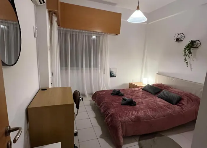 Makenzie 2 First Line Hostel *