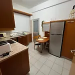 Hostel Makenzie 2 First Line Larnaca